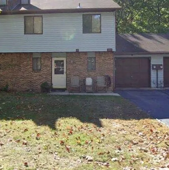 3 Swan Rd — Photo 1