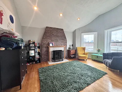 154 Harvard St #7A Photo 1