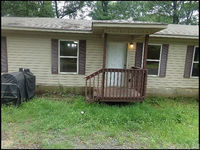 264 Glenna Ln — Photo 1