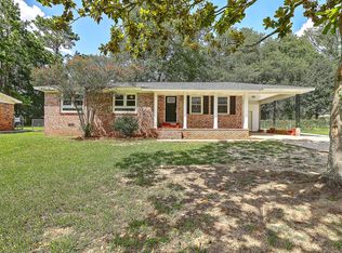 330 Oxford Rd, Ladson, SC 29456