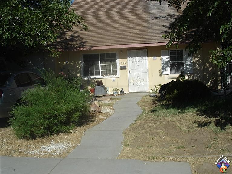 1st image of 44243 W Hardwood Ave