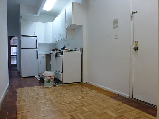 Rented by Charie Properties LLC | media 8