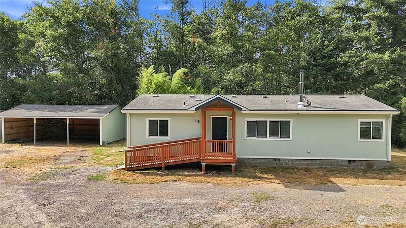 2nd image of 159 Jack-Pine Road
