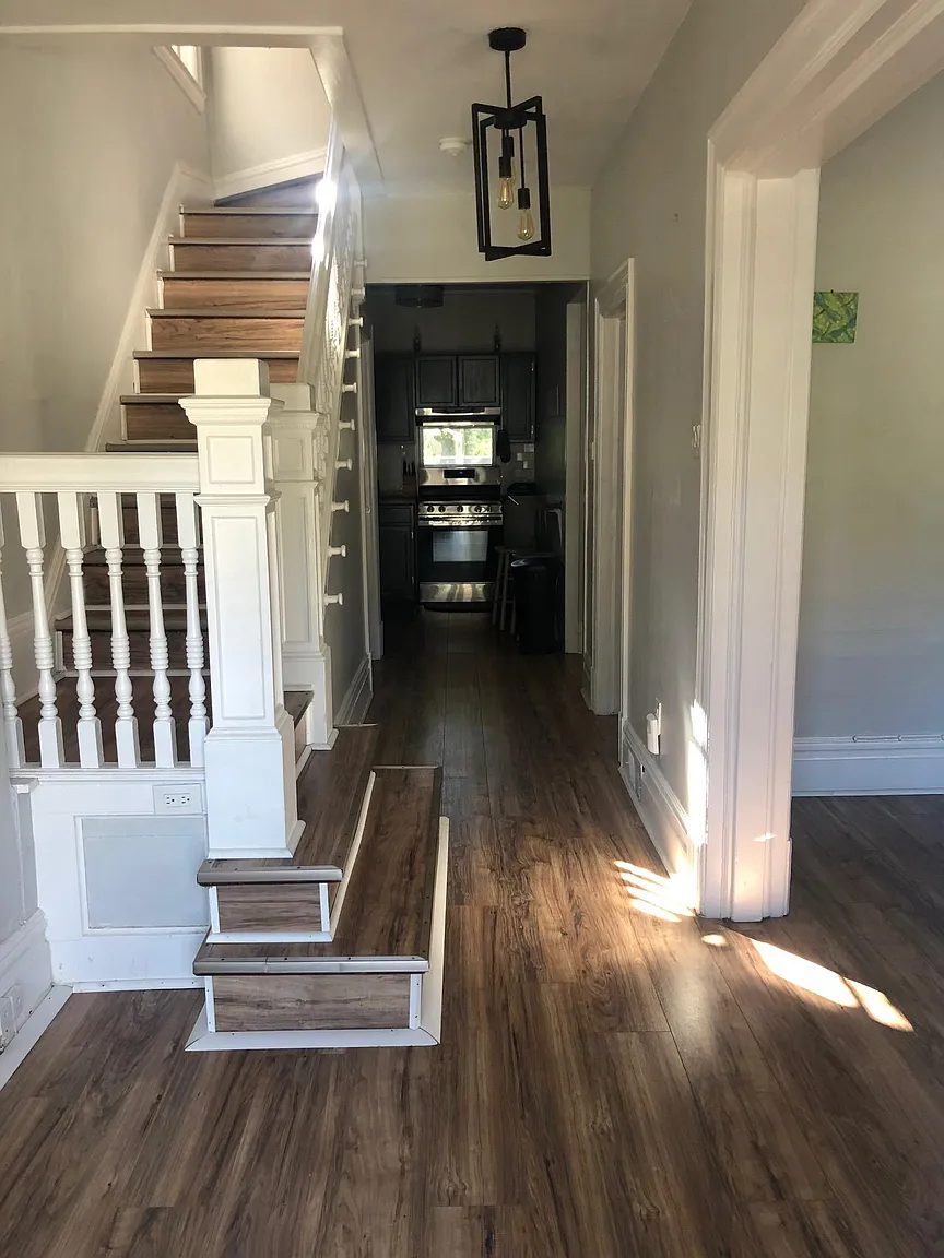 112 Secane Ave photo 1