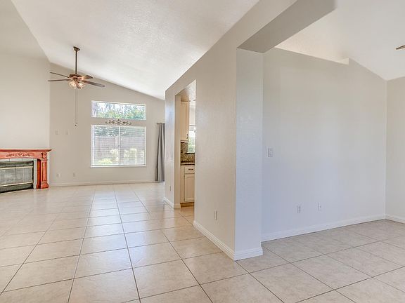 4th image of 6024 Creek Bend Dr