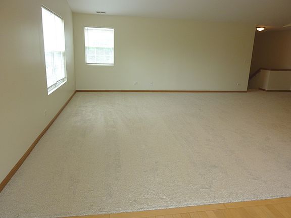 4th image of 2632 Loren Ln