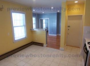 19 Lothrop St #11, Brighton, MA 02135