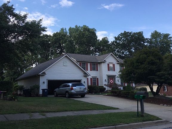 3rd image of 335 Timber Ridge Dr