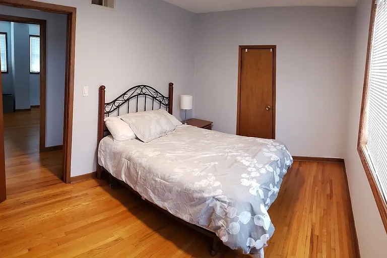 473 Erie St E #1A — Photo 8