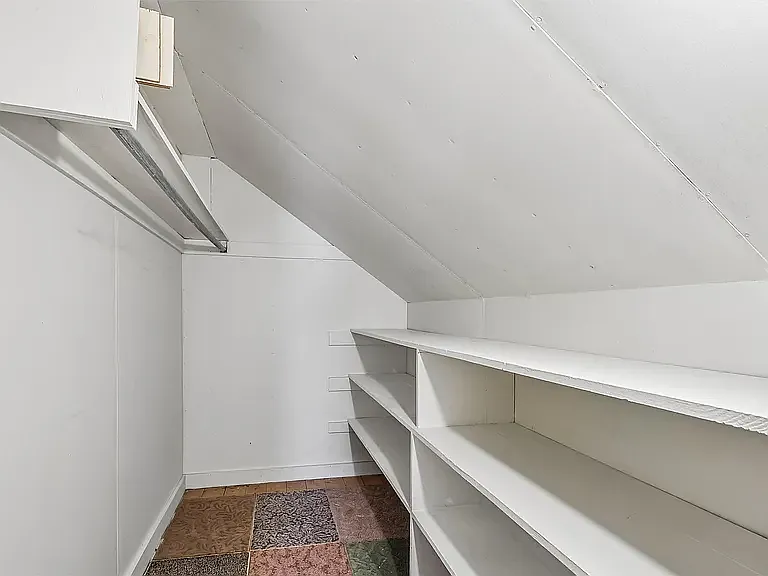 1418 57th Pl — Photo 17