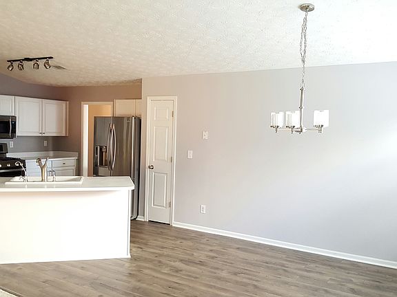 3rd image of 1173 Colony Creek Ct