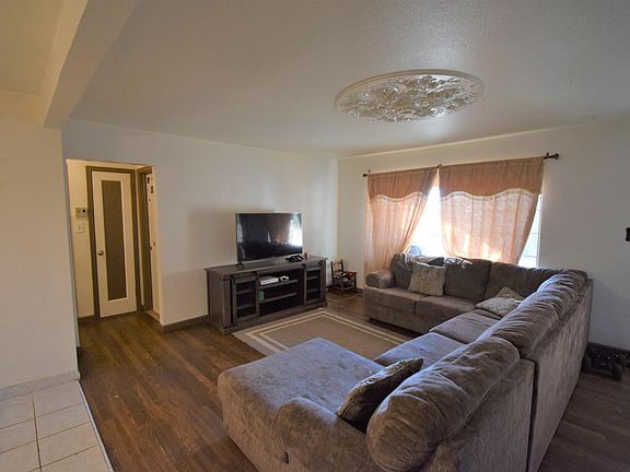 4th image of 12504 Forester Ave