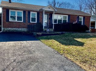 1017 Roselawn Way, Bowling Green, KY 42104