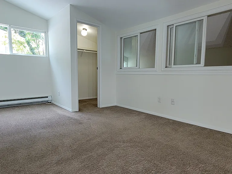12613 SE 42nd St #613 — Photo 23