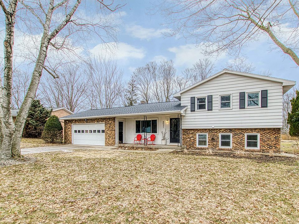 1st image of 4531 Cloverleaf Dr SE