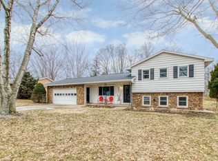 4531 Cloverleaf Dr SE, Kentwood, MI 49546