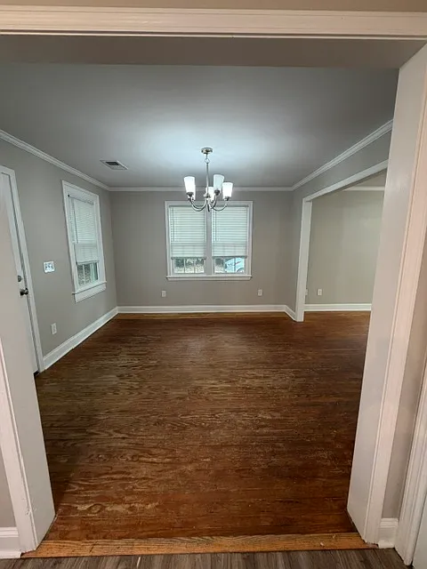 1513 Lewis Street - 1 — Photo 4