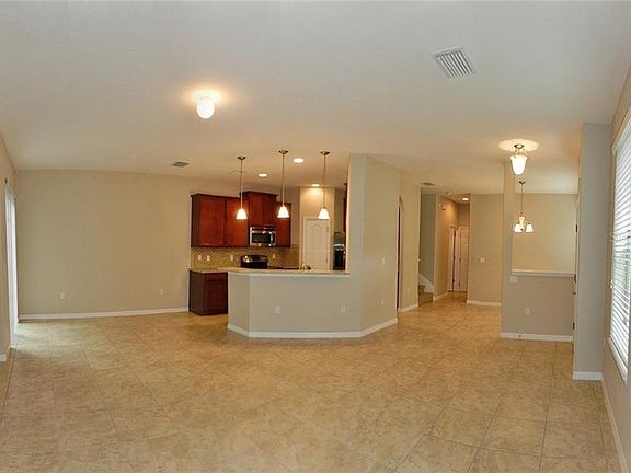 5th image of 16419 Kingletridge Ave