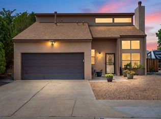 5605 Wheelwright Ave NW, Albuquerque, NM 87120