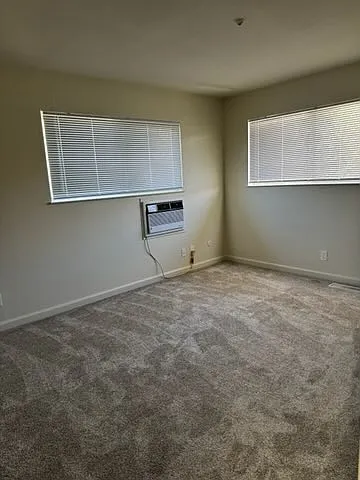 2 bed, 1.5 bath, $2,400 — Photo 4