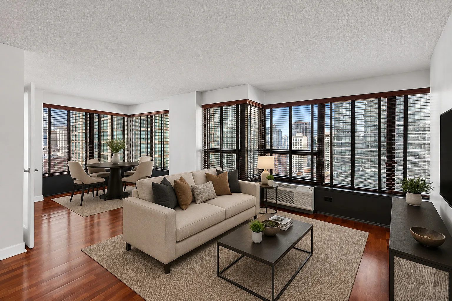 2 bed, $3,400 — Photo 3