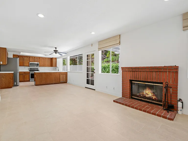 29441 Castle Rd — Photo 13