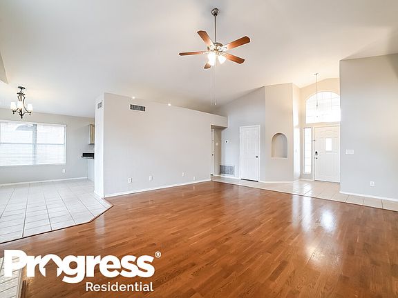4th image of 4531 E White Aster St