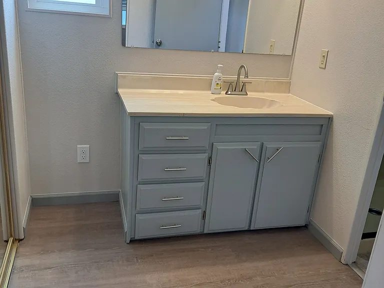 440 Gentry Way #7 — Photo 11