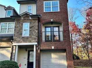 2921 Ashlyn Pointe Dr, Doraville, GA 30340