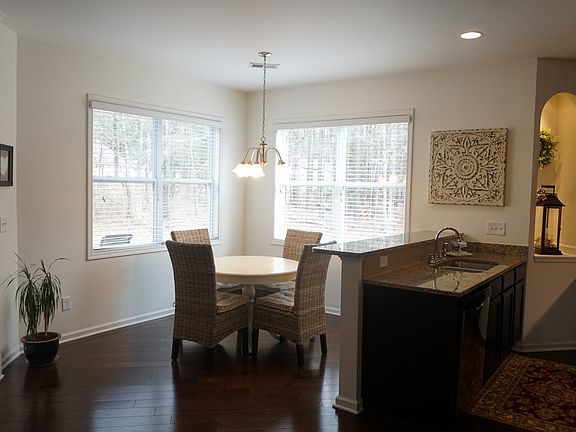 Breakfast nook