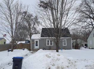 1219 6th St N, Cannon Falls, MN 55009