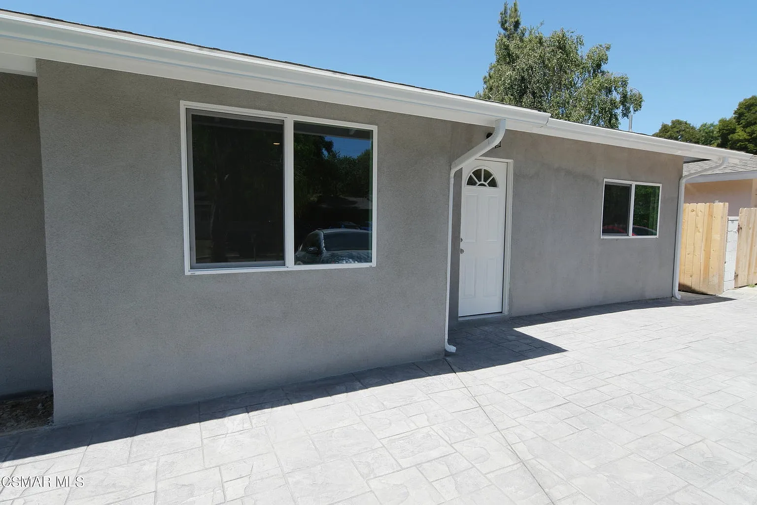 2 bed, 1008 sqft, $3,000 — Photo 1
