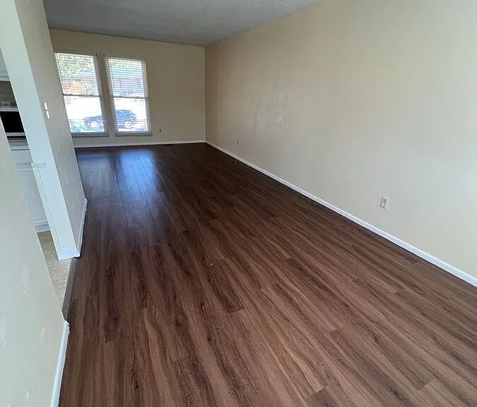 5345 Waddell Ave — Photo 3