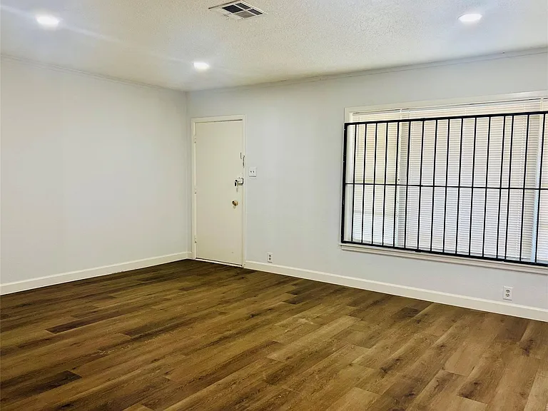 7328 Bauman Rd — Photo 5