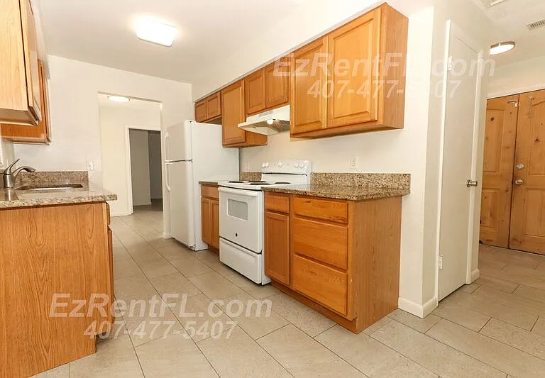 858 Bishop Dr — Photo 9
