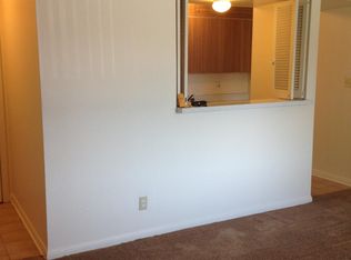 1611 Valley Rd APT E2, Champaign, IL 61820