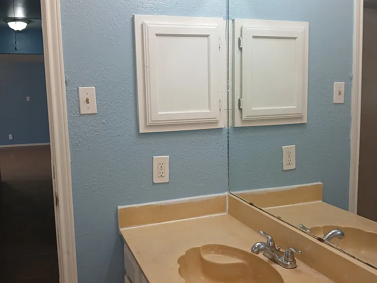 10143 Northview Dr — Photo 15