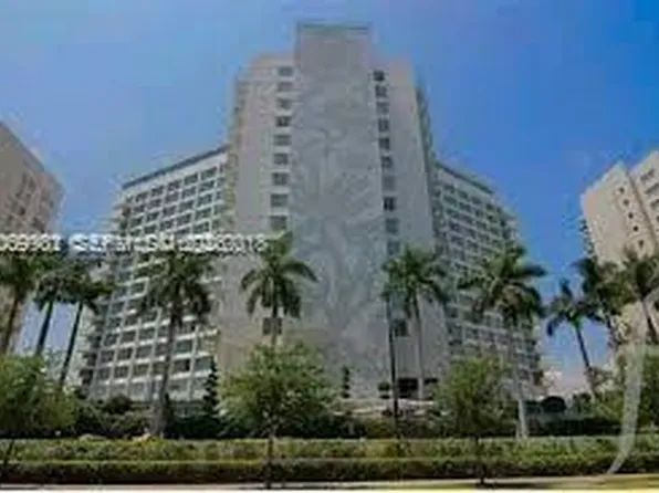 1100 West Ave #807, Miami Beach, FL 33139