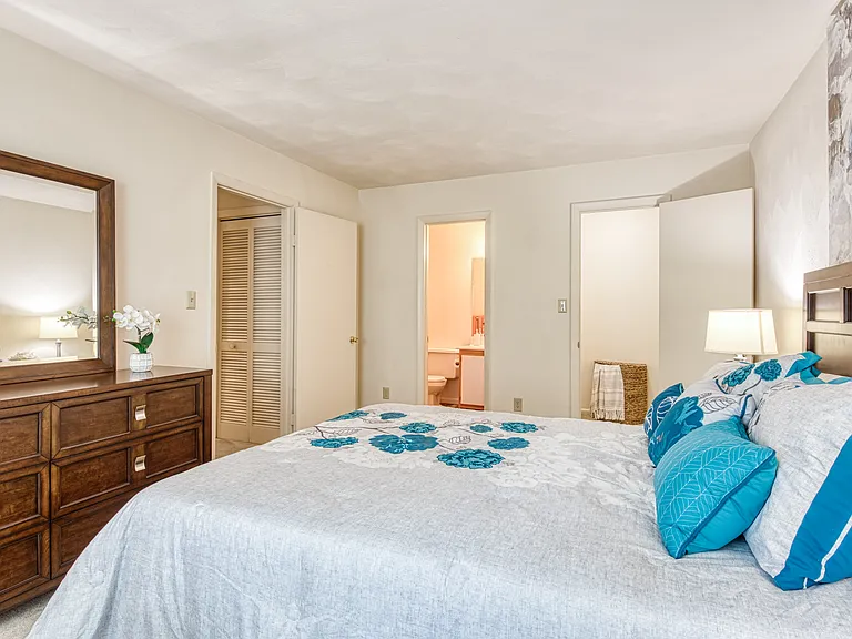 Summer Station Apartments Where Comfort Meets Coastal Living — Photo 151