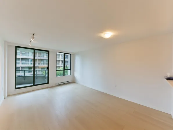 7380 Elmbridge Way #502, Richmond, BC V6X 4A1