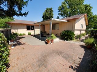 20703 Meadow Dr, Sonoma, CA 95476