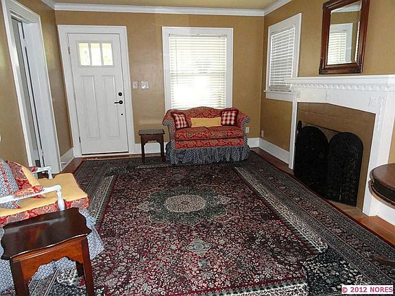 4th image of 1733 S Xanthus Ave
