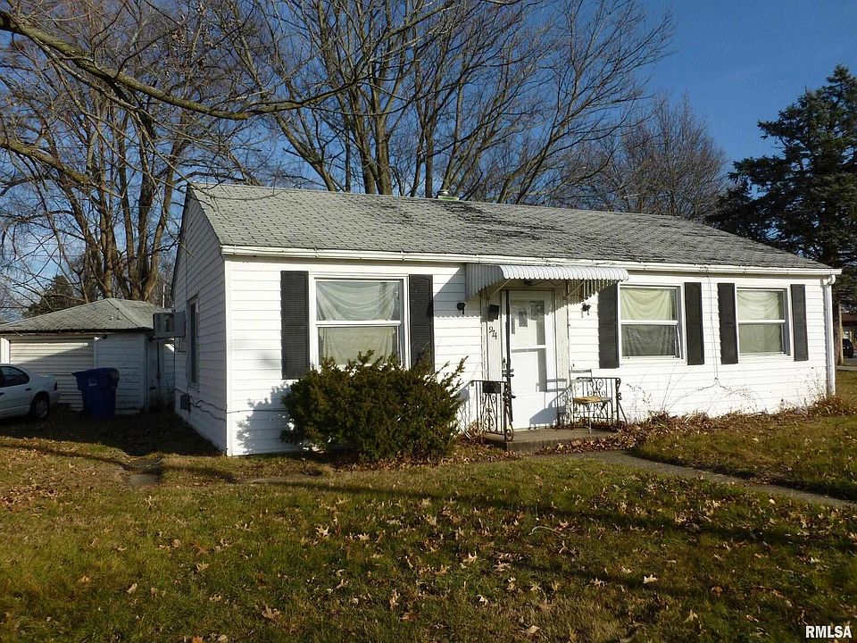 2nd image of 974 40th St