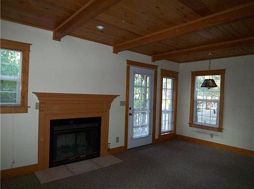 3rd image of 236 E Country Club Blvd