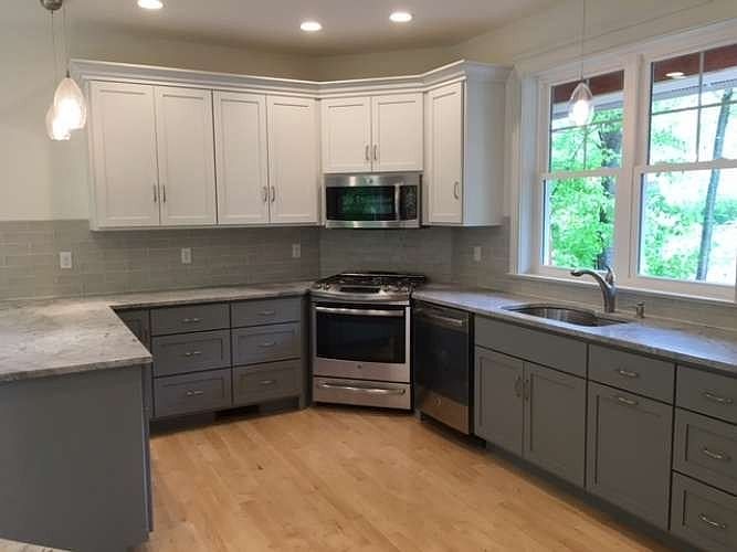 2nd image of 39 Stone Ridge Dr
