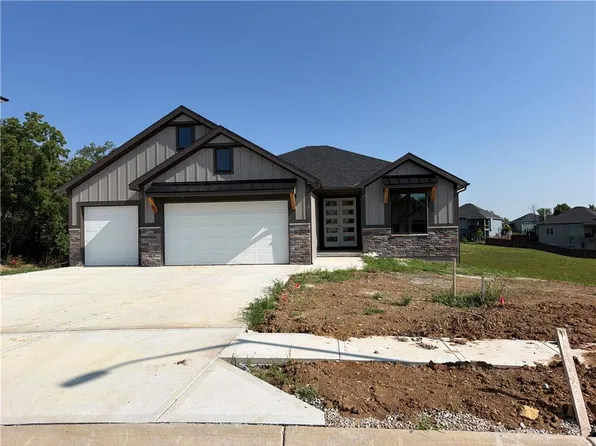 4802 NE 86th Ter, Kansas City, MO 64156