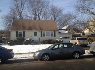 16 Meeker Ave, Cranford, NJ 07016