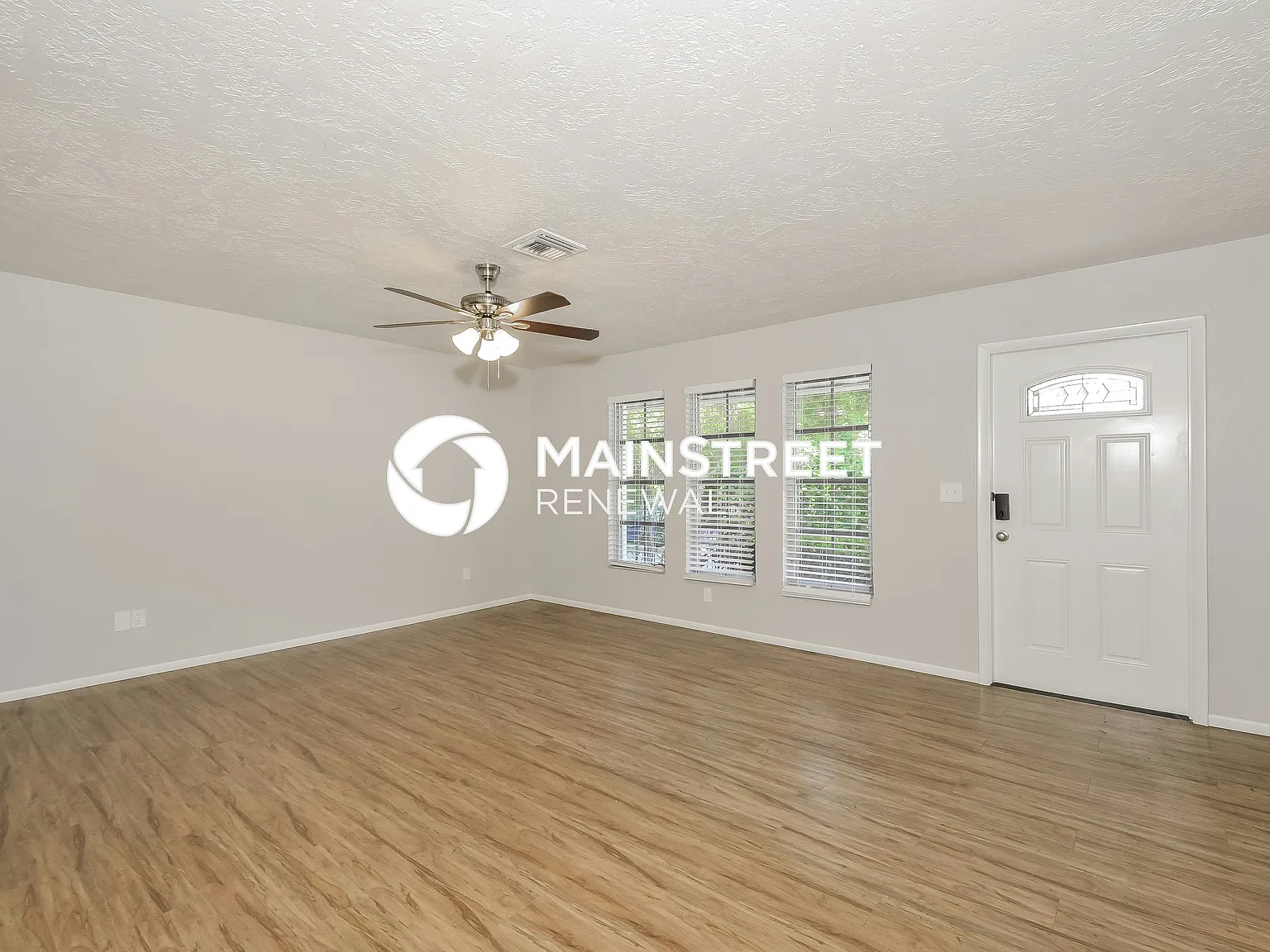 3959 Tampico Dr — Photo 3