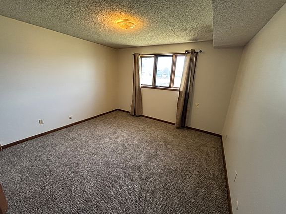 5th image of 2111 N Ohio St #3