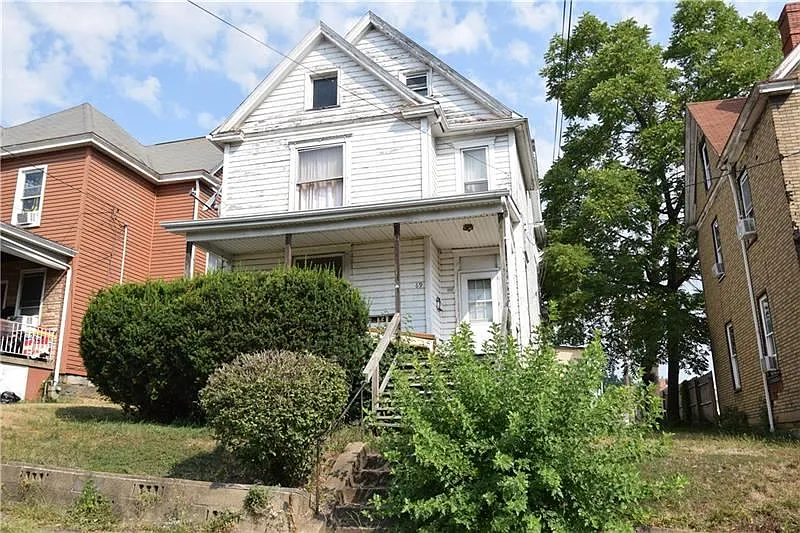 69 W Hallam Ave photo 1